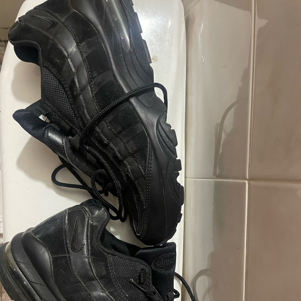 Black air max 95
